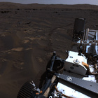 stereo_tn NRF_0203_0684967921_792EJP_N0071716NCAM03203_XX_195J02